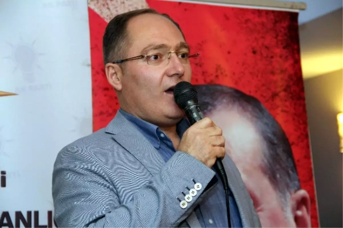 AK Parti İl Başkanlığı, Muhtarlarla İftarda Buluştu