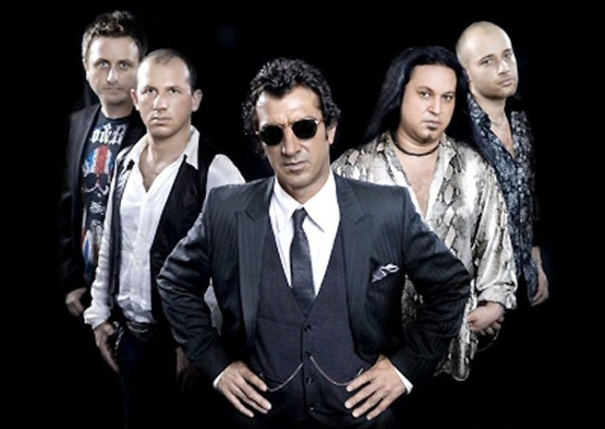 Ayna Kepez\'de Konser Verecek