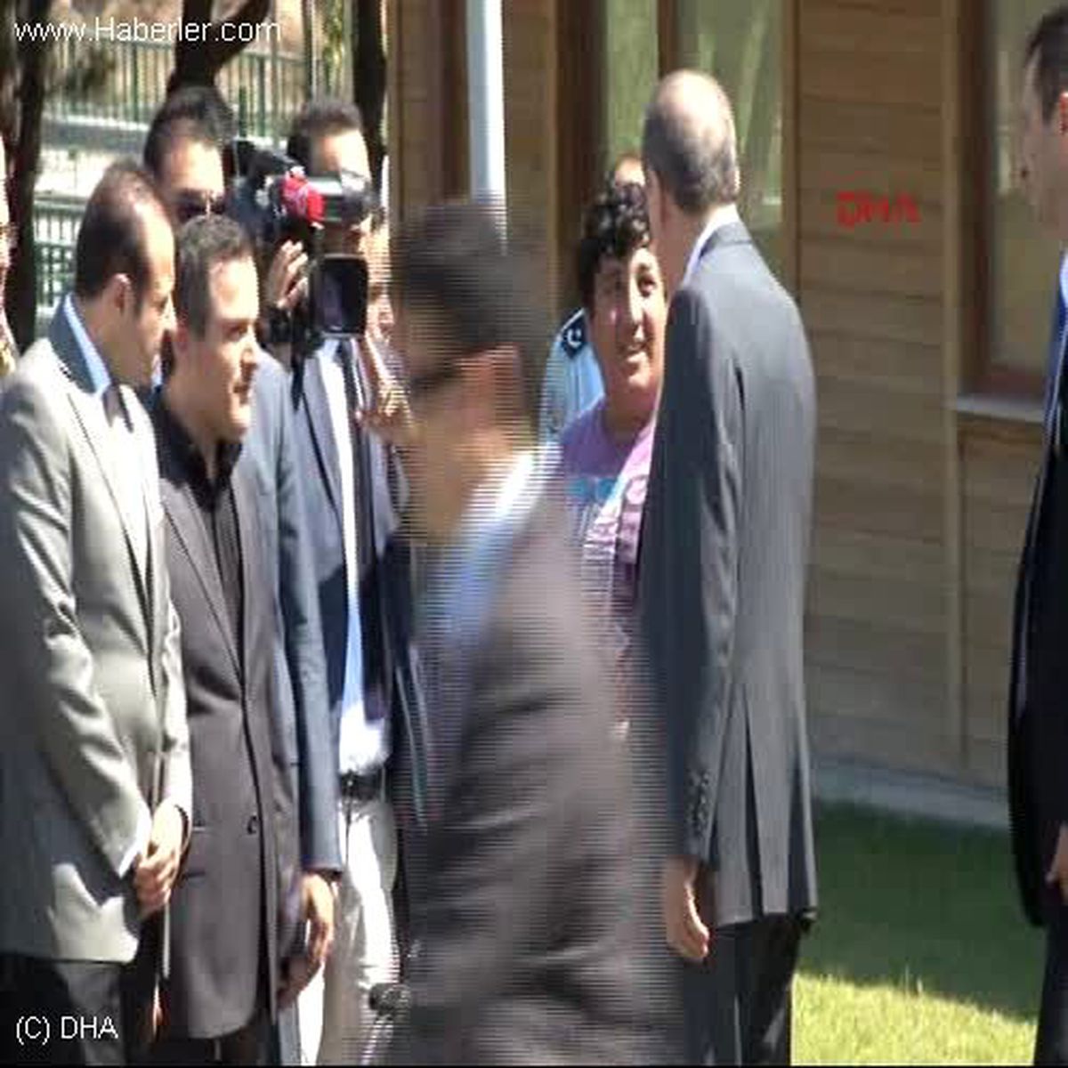 Başbakan Erdoğan: Bunlar Düşüncelerini Kiraya Vermiş Tiplerdir...