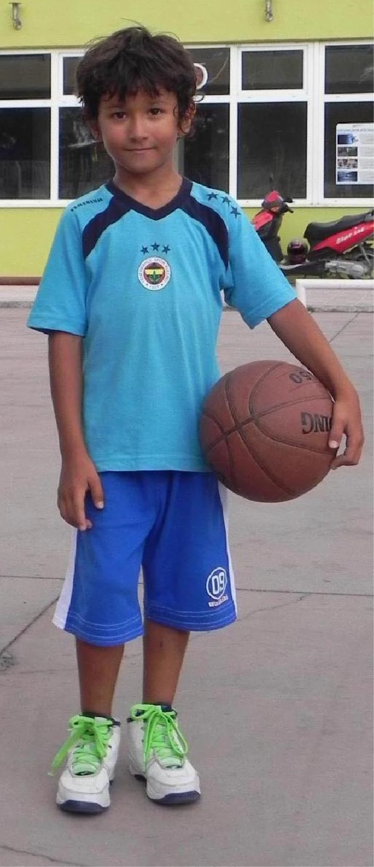 Basketbol Tutkunu 9 Yaşındaki Ata Hayatını Kaybetti
