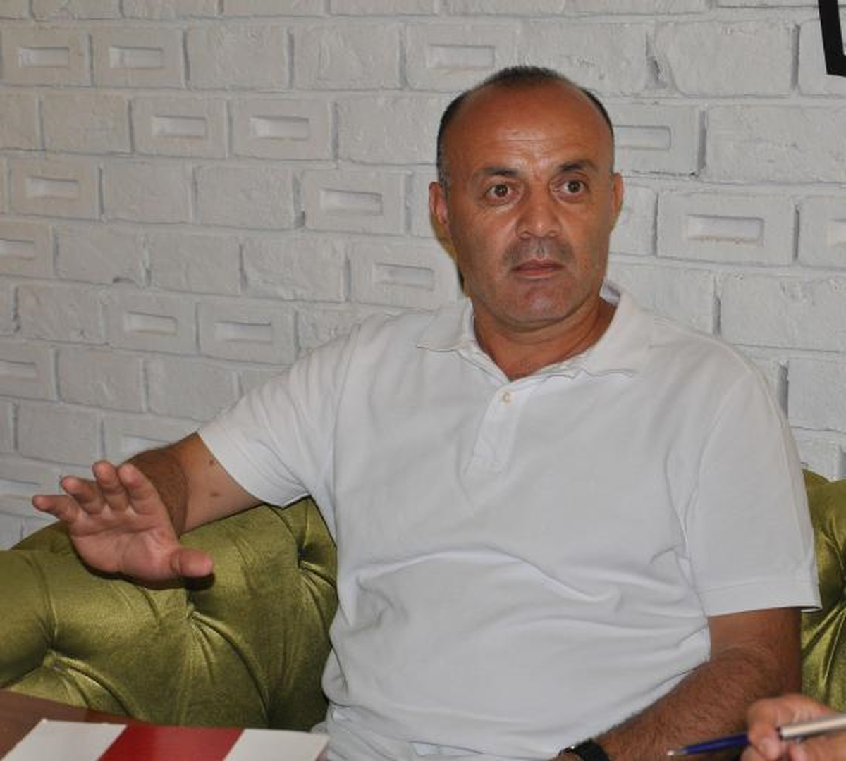 Bizati Kırgın Ayrıldı
