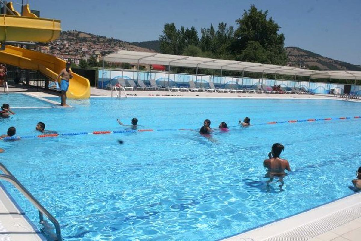 Çan'da Öğrencilere Yönelik Yüzme Kursu