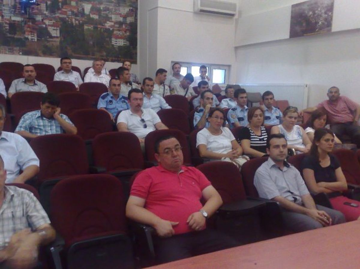 Çaycuma Kaymakamlığı Tarafından Tüketici Konferansı Düzenledi