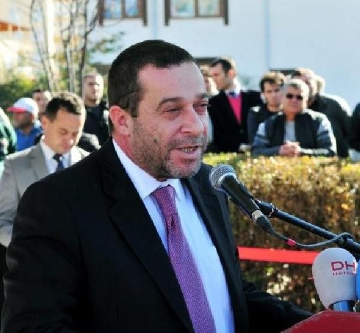 "Denktaş Kalp Spazmı Geçirmedi, Seçim Çalışmalarına Devam Ediyor"