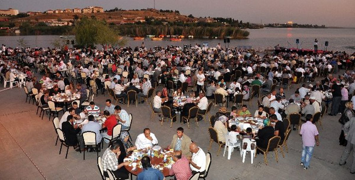 Gölbaşı\'nda Toplu İftar Günü