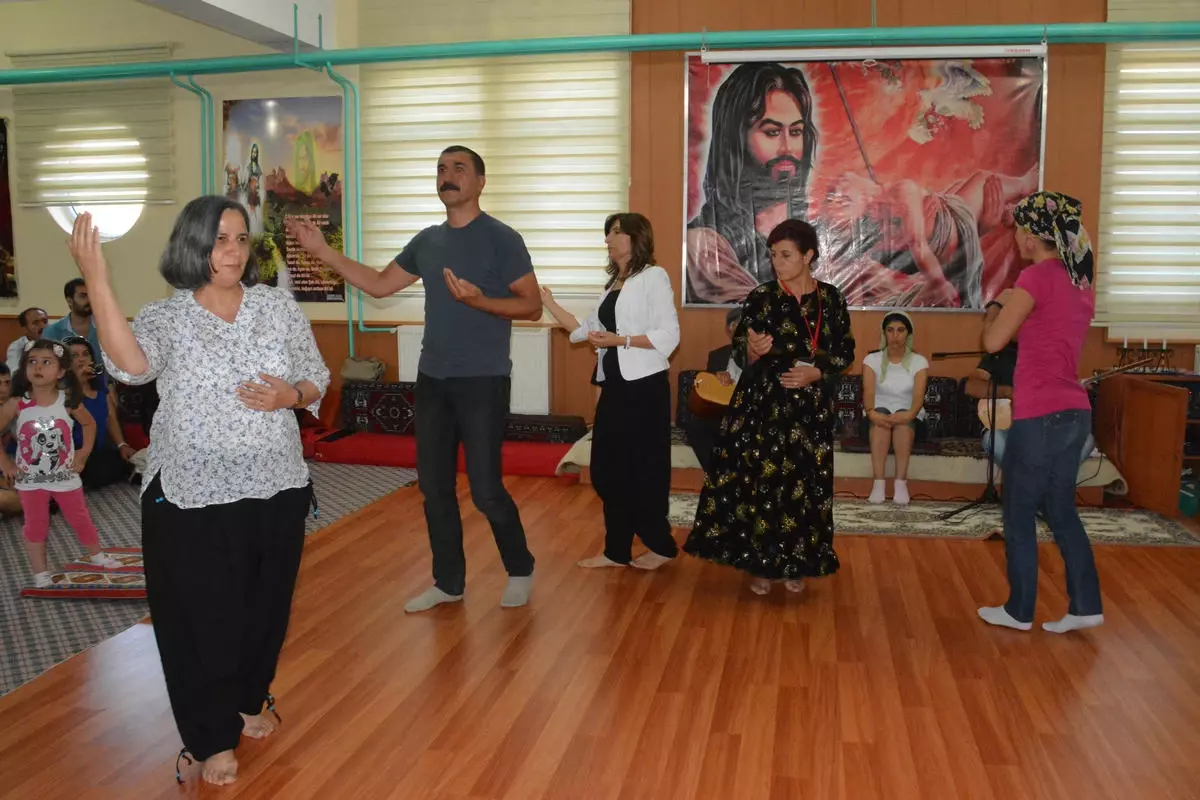 Gültan Kışanak Semah Döndü