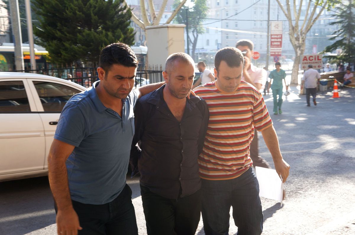 İstanbul\'da "Fırıncı Çetesi"Ne Operasyon