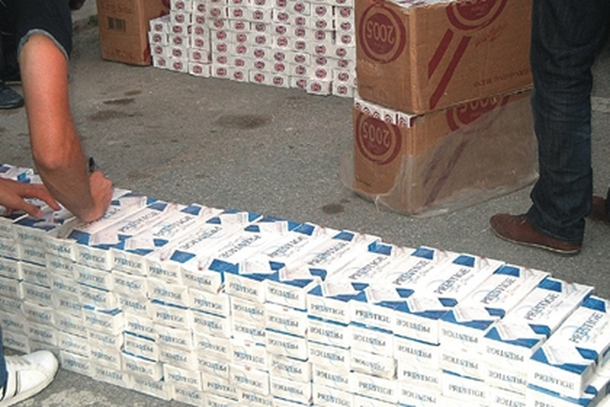 Karaman\'da 4 Bin Paket Kaçak Sigara Ele Geçirildi