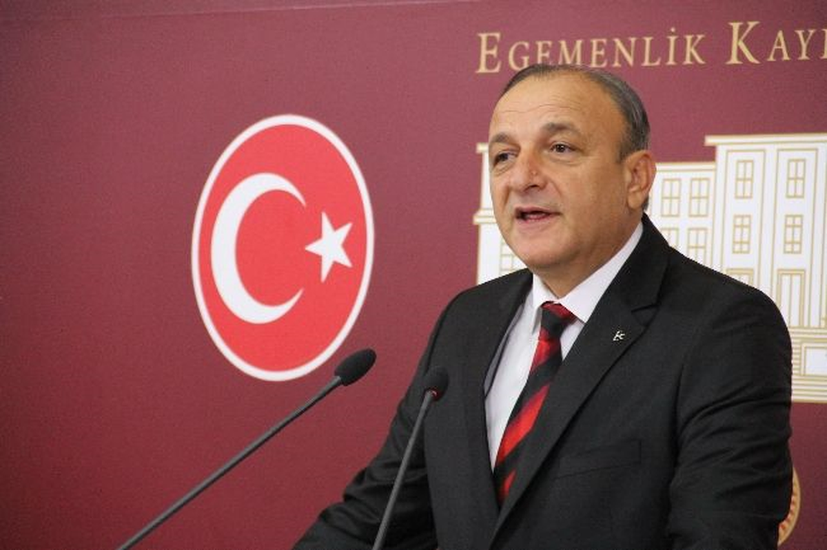 MHP\'li Vural\'dan Pyd Lideri Müslim\'in Türkiye\'ye Gelişine Tepki