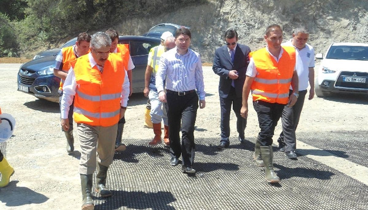 Milletvekili Tunç ve Vali Çınar Karayollarının Çalışmalarını İnceledi