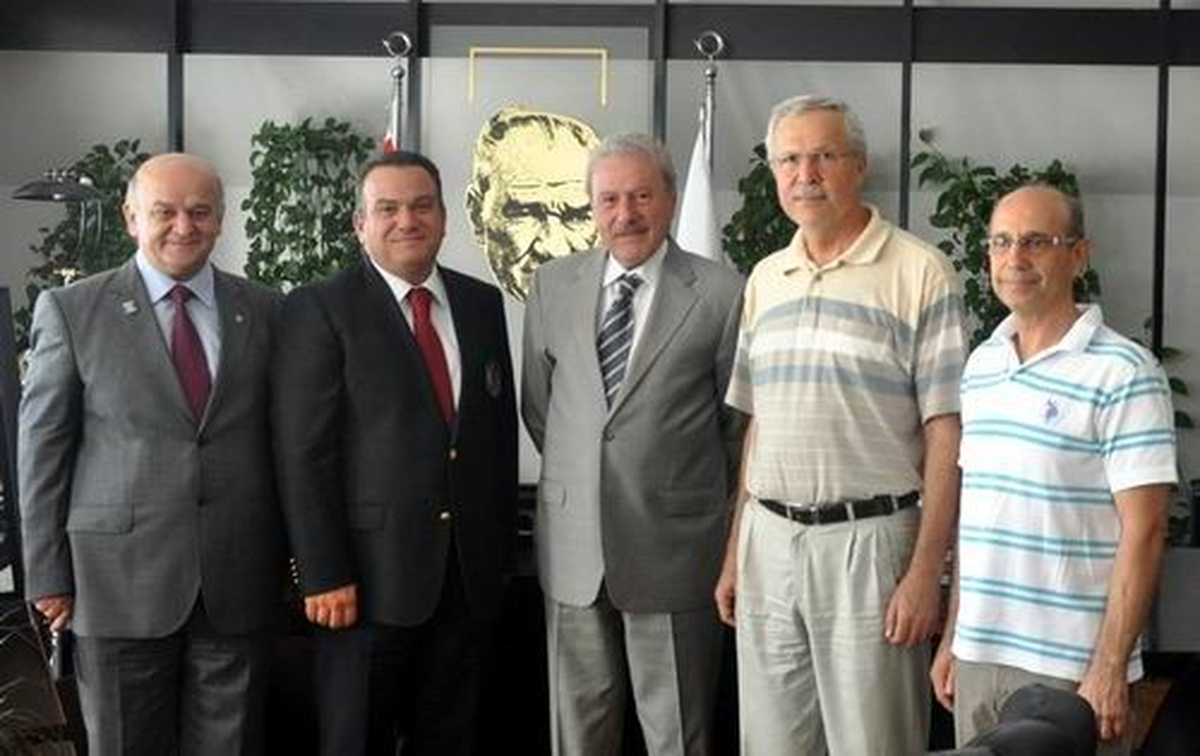 Rotary Kulübü Başkan Okay\'ı Ziyaret Etti
