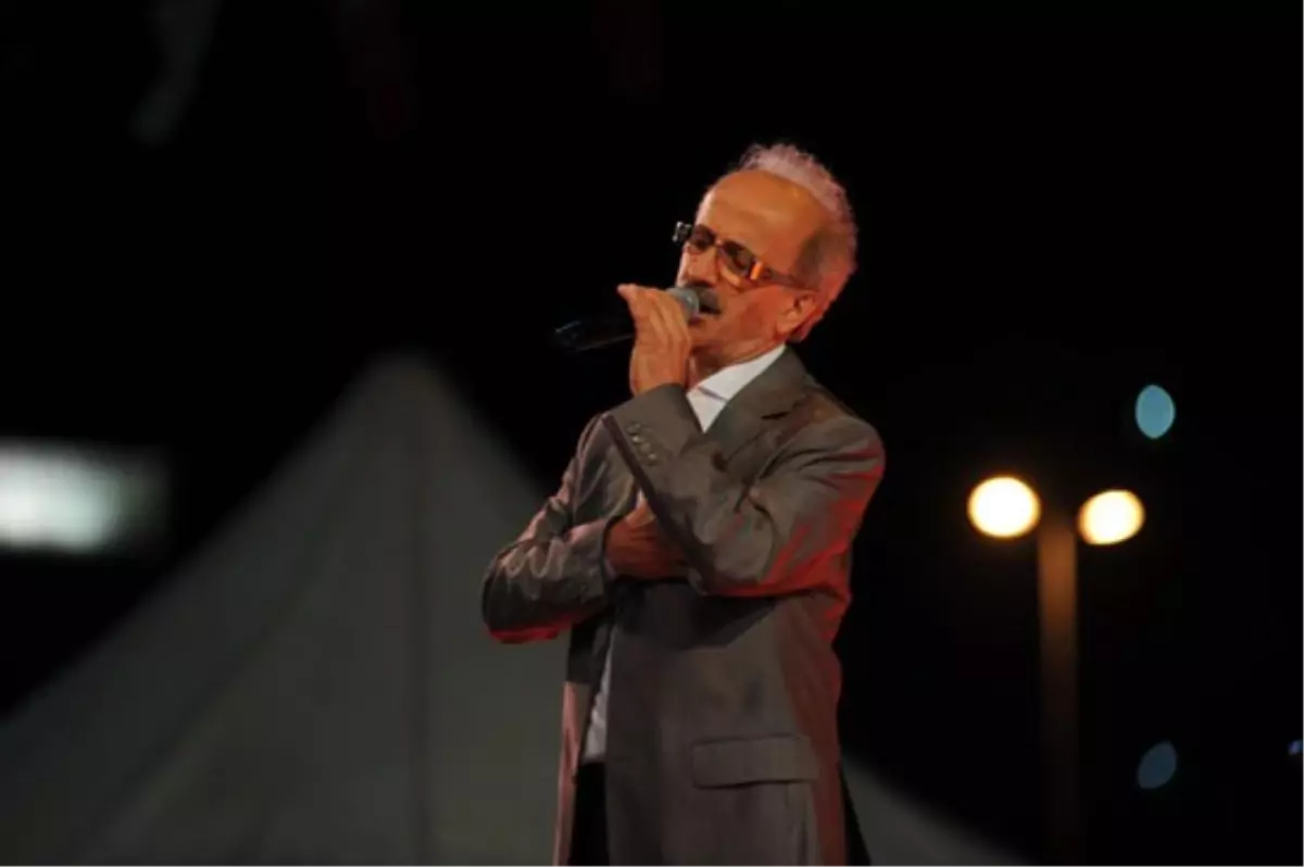 Sami Savni Özer Sakarya\'da Konser Verecek