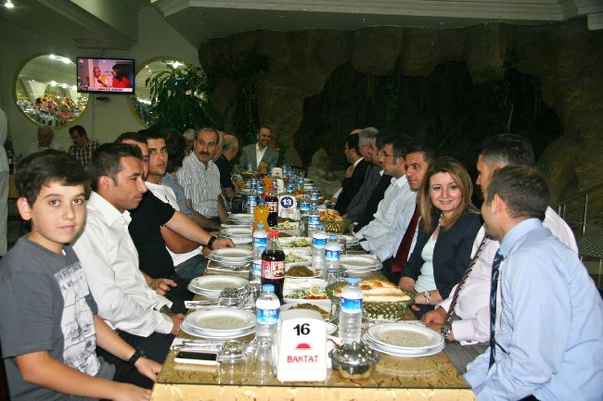 Sungurlu\'da Daire Amirleri İftar Yemeğinde Buluştu