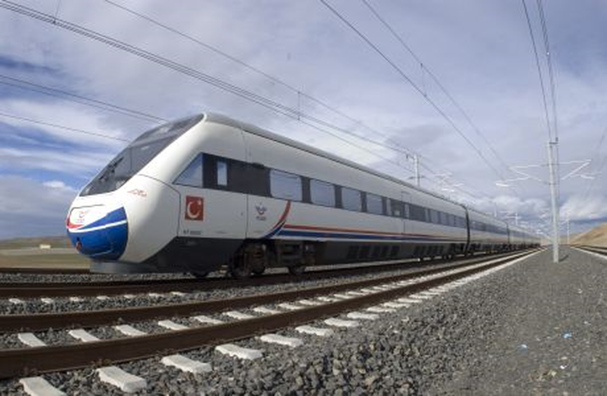 Tcdd: Ankara-İstanbul Yüksek Hızlı Treni Gebze\'de Duracak
