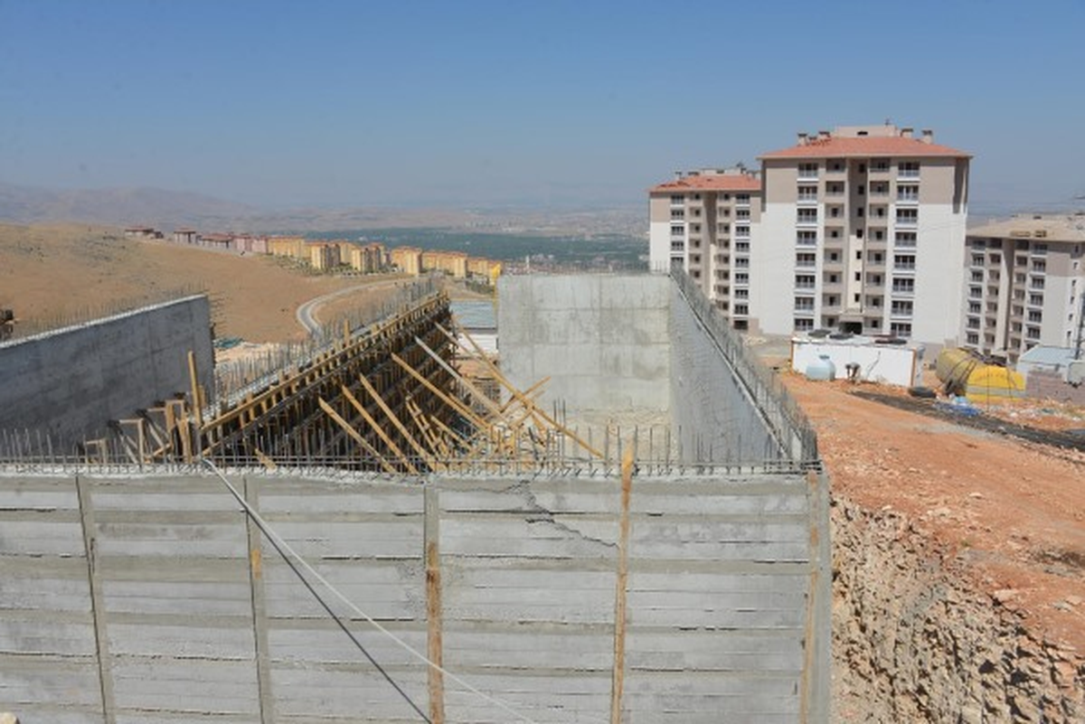 TOKİ\'ye 3 Bin Tonluk Su Deposu Yapılıyor