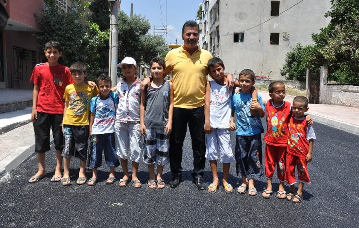 Toroslar\'a İki Ayda 20 Bin Ton Asfalt
