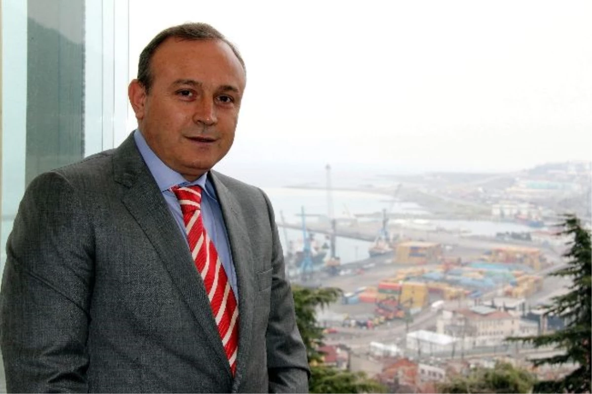 Trabzon Valisi Kızılcık, Orucunu Gazi Şahin\'in Evinde Açtı