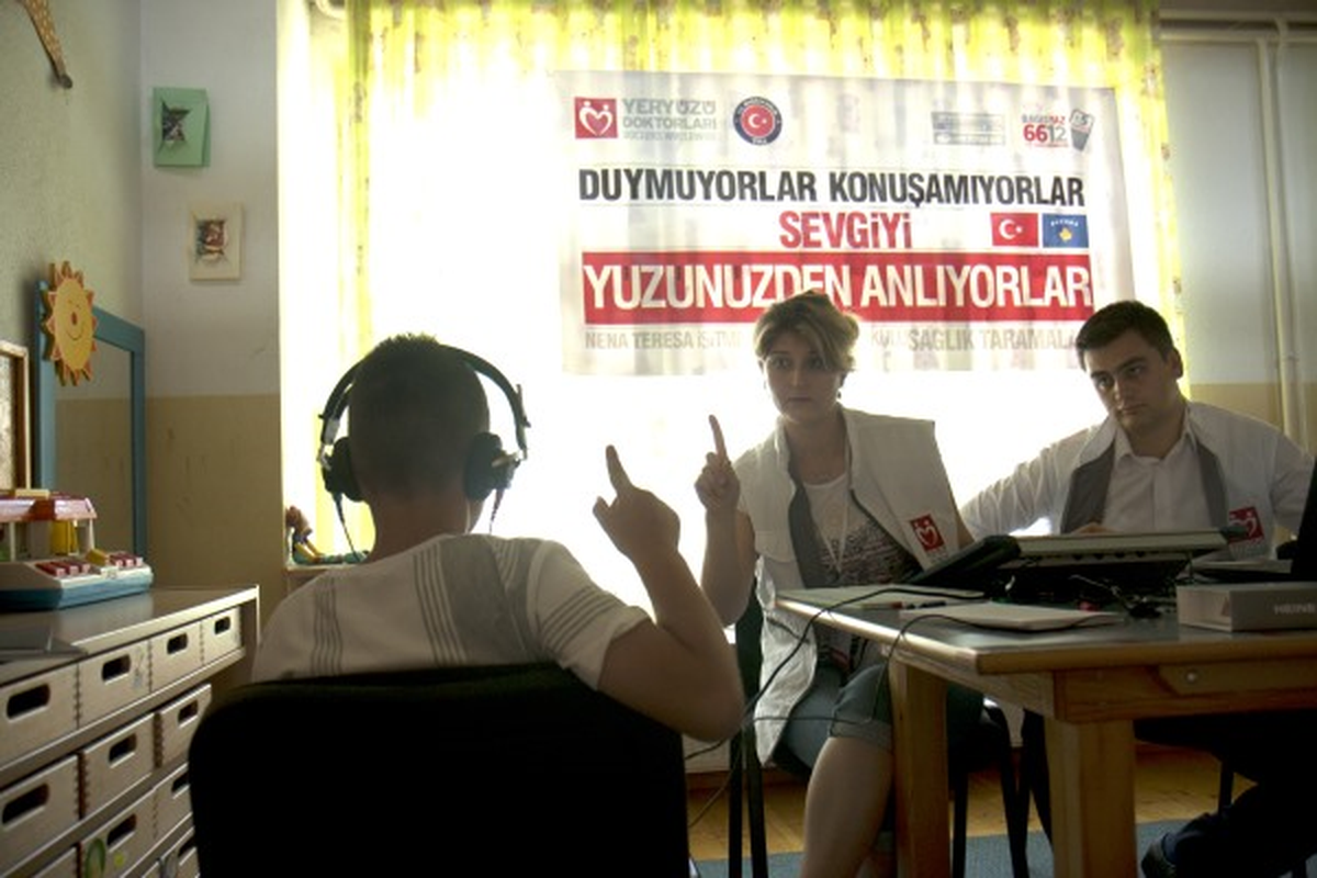 Yeryüzü Doktorlarıyla Prizren\'de Sessiz Şenlik