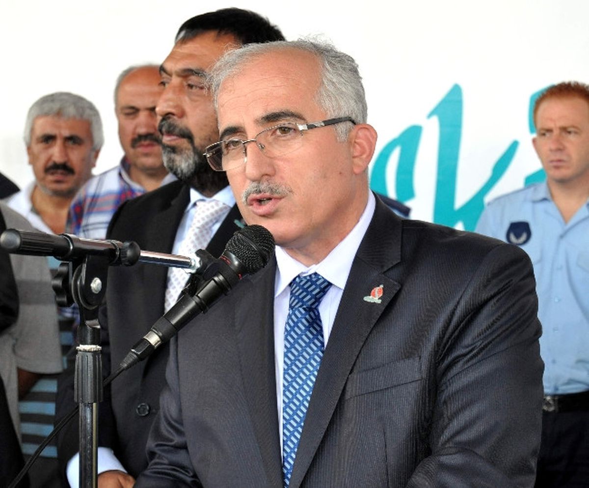 Yunus\'un Sözleri Türkiye\'yi Gezecek