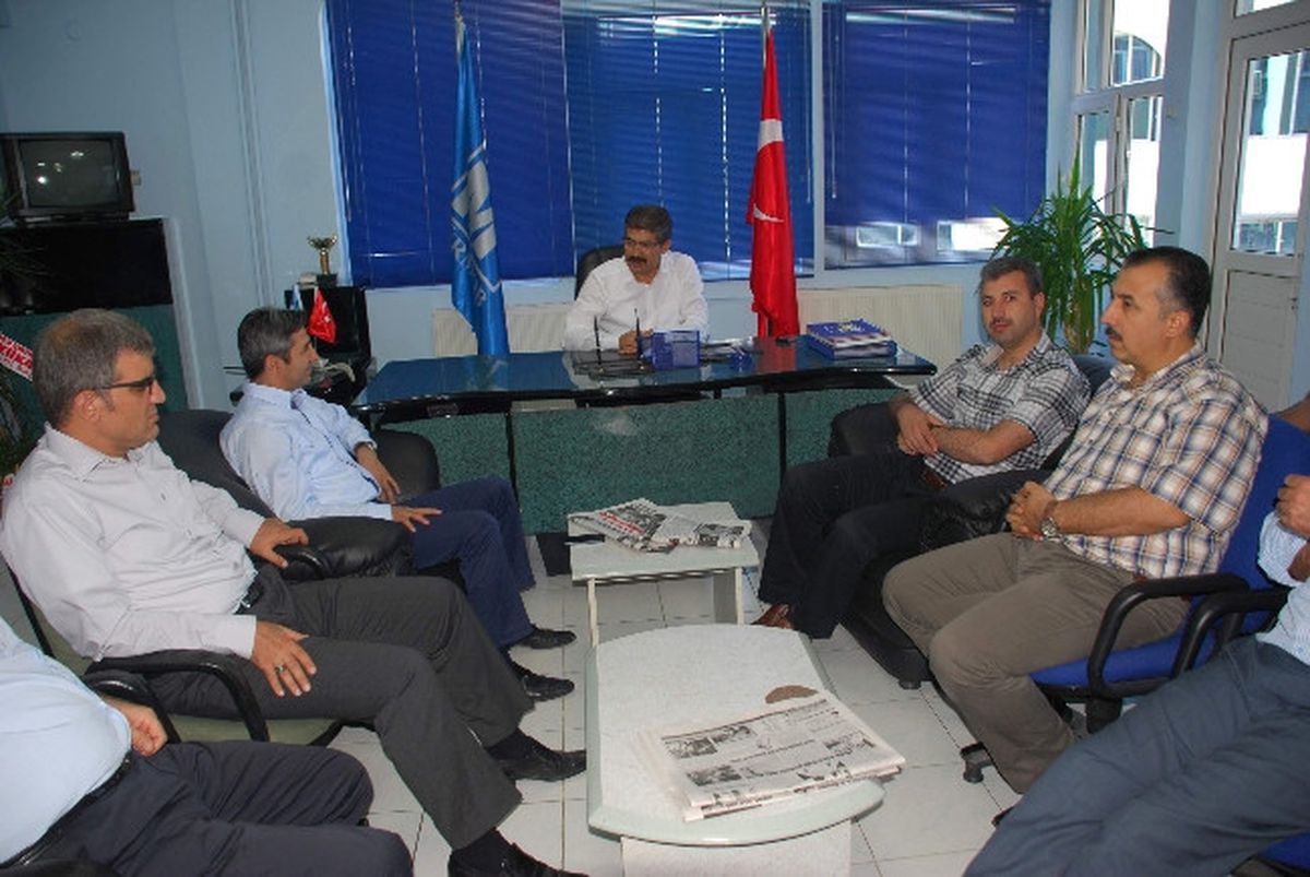 AK Parti Grup Başkan Vekili Ahmet Aydın\'dan, Smmmo\'ya Ziyaret