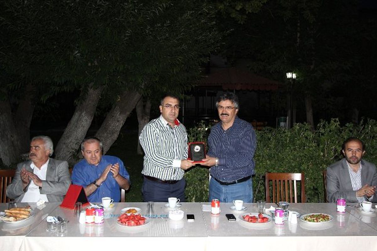 Aziziye\'den Anlamlı Jest