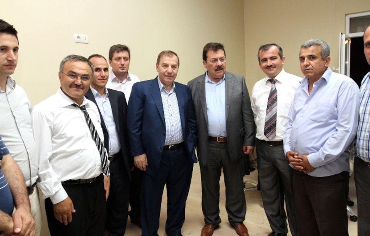 Başkan Kadıoğlu, İftar ve Çay Davetlerine Katılıyor