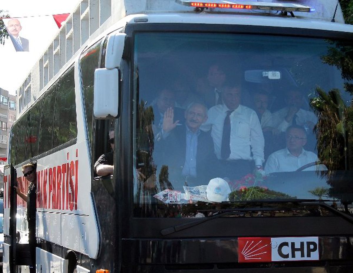 CHP Lideri Kılıçdaroğlu Mersin\'de