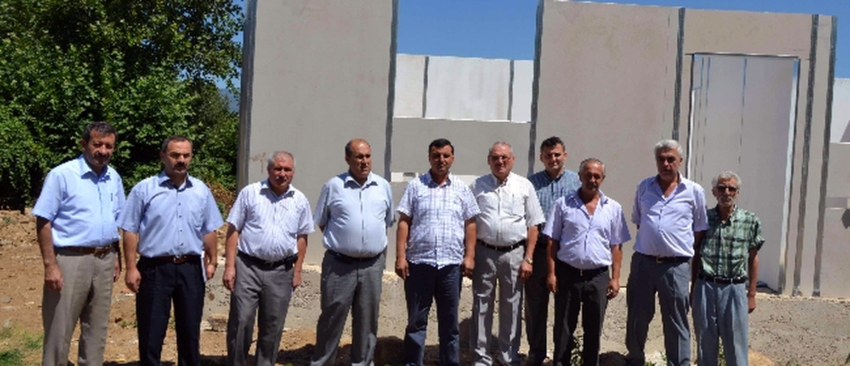 Kütahya\'da Deprem Mağduru Ailelere Prefabrik Ev Verilecek