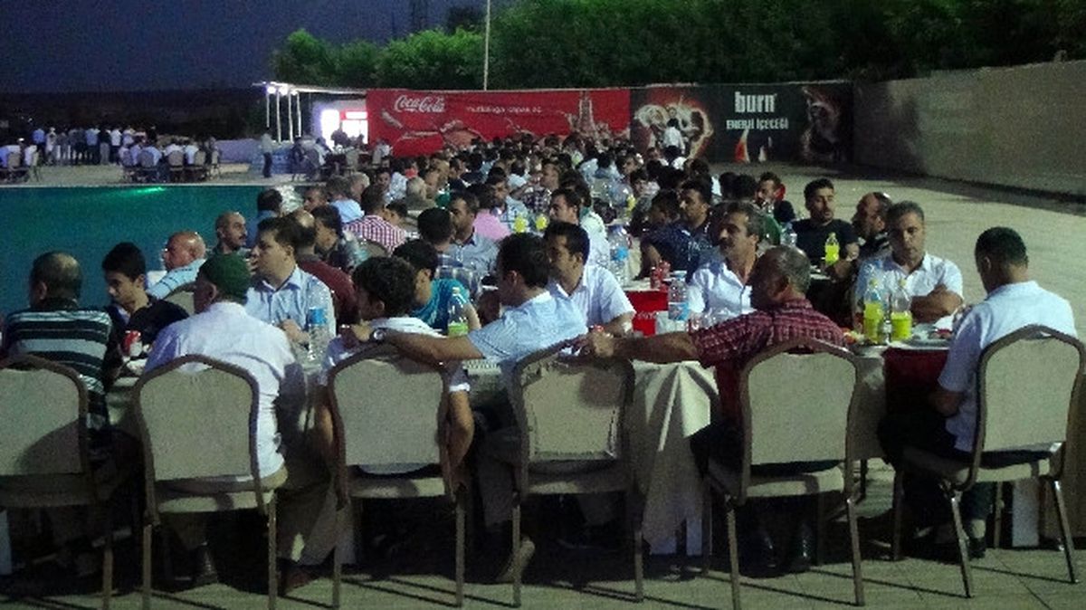 DİKO\'dan Üyelerine İftar Yemeği