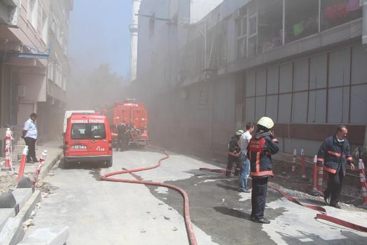 Fabrika Yangınında Hayatını Kaybeden İşçilerin Cenazeleri Memleketlerinde Toprağa Verilecek