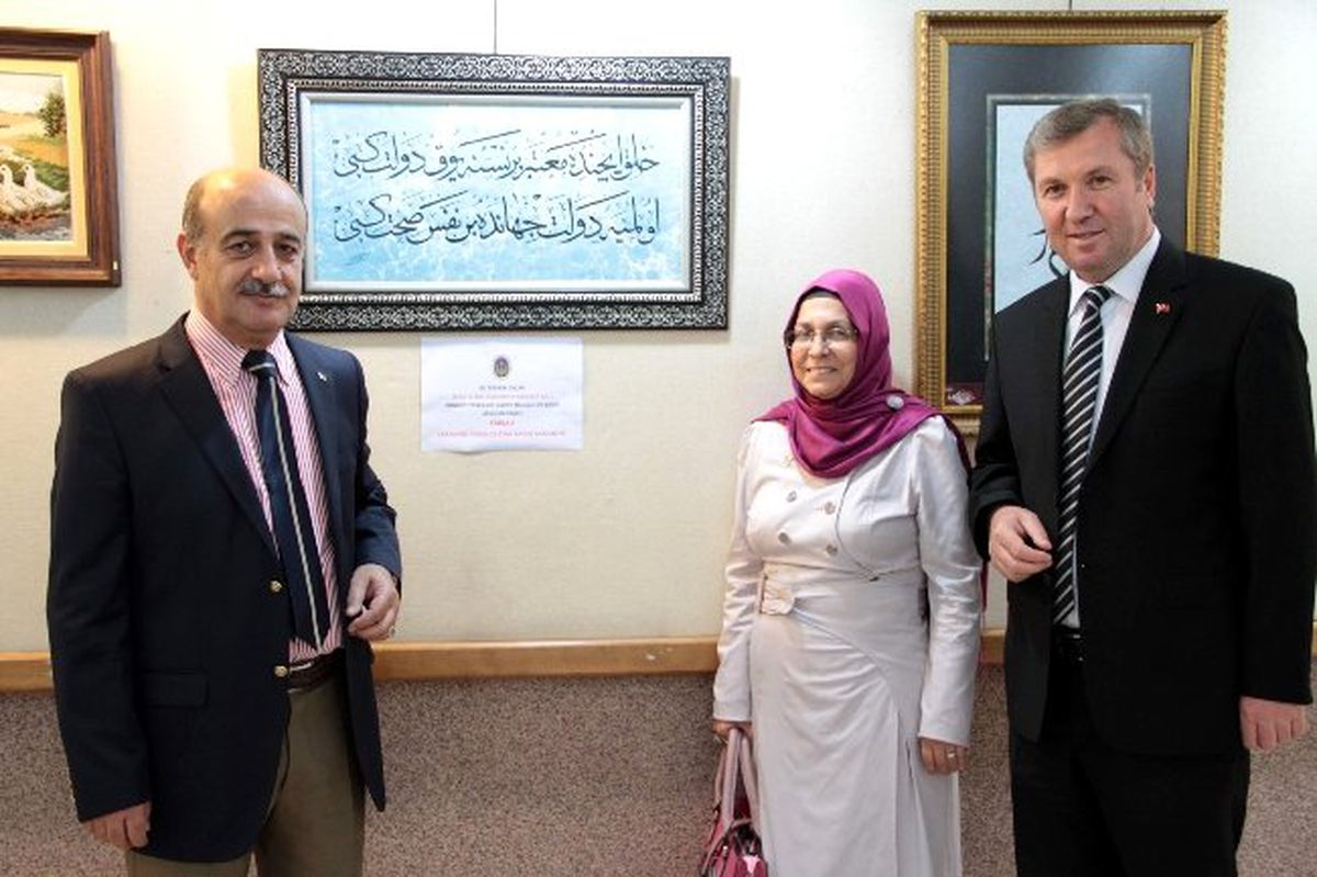 Hayırsever Ressamdan Anlamlı Bağış