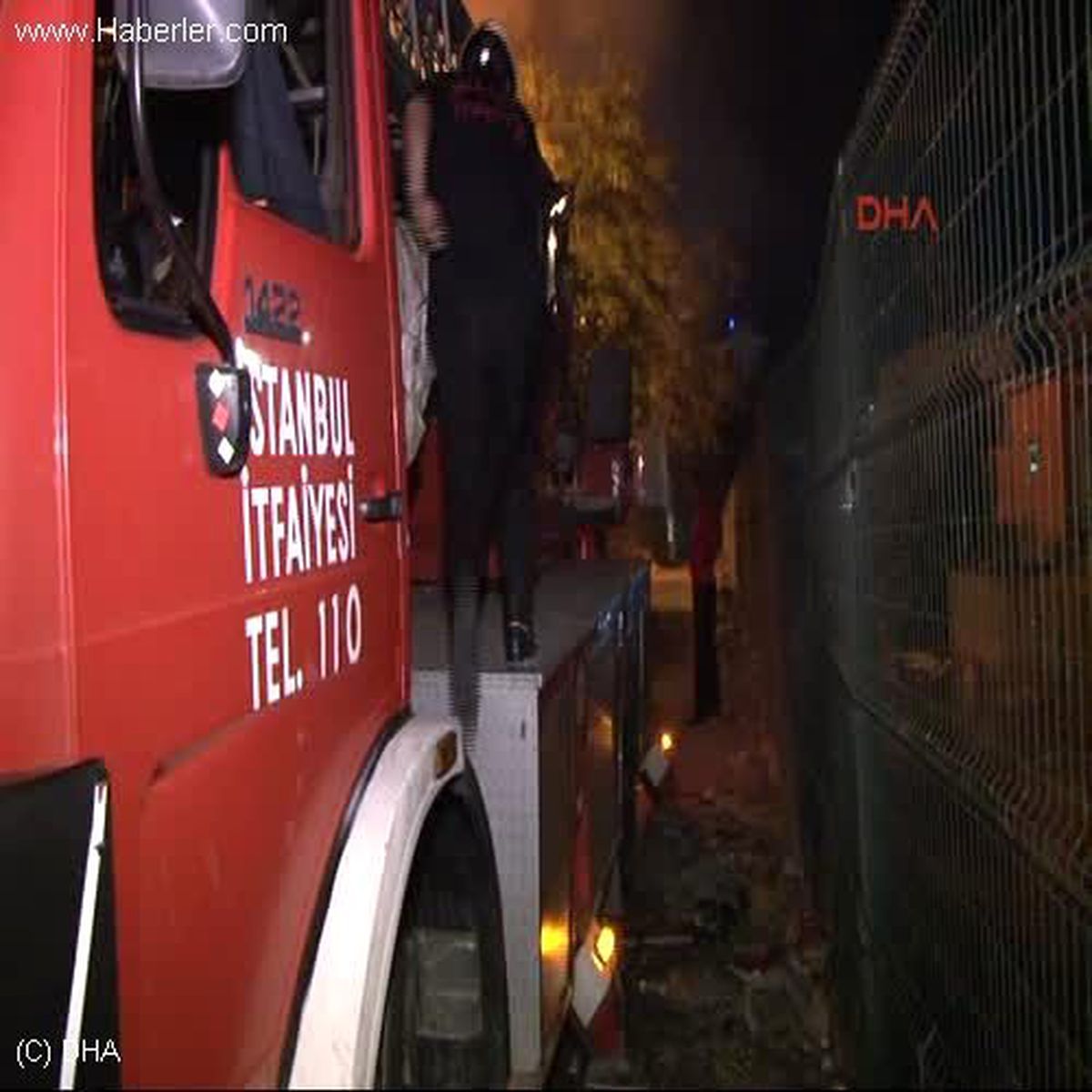 Kartalda Fabrika Yangını