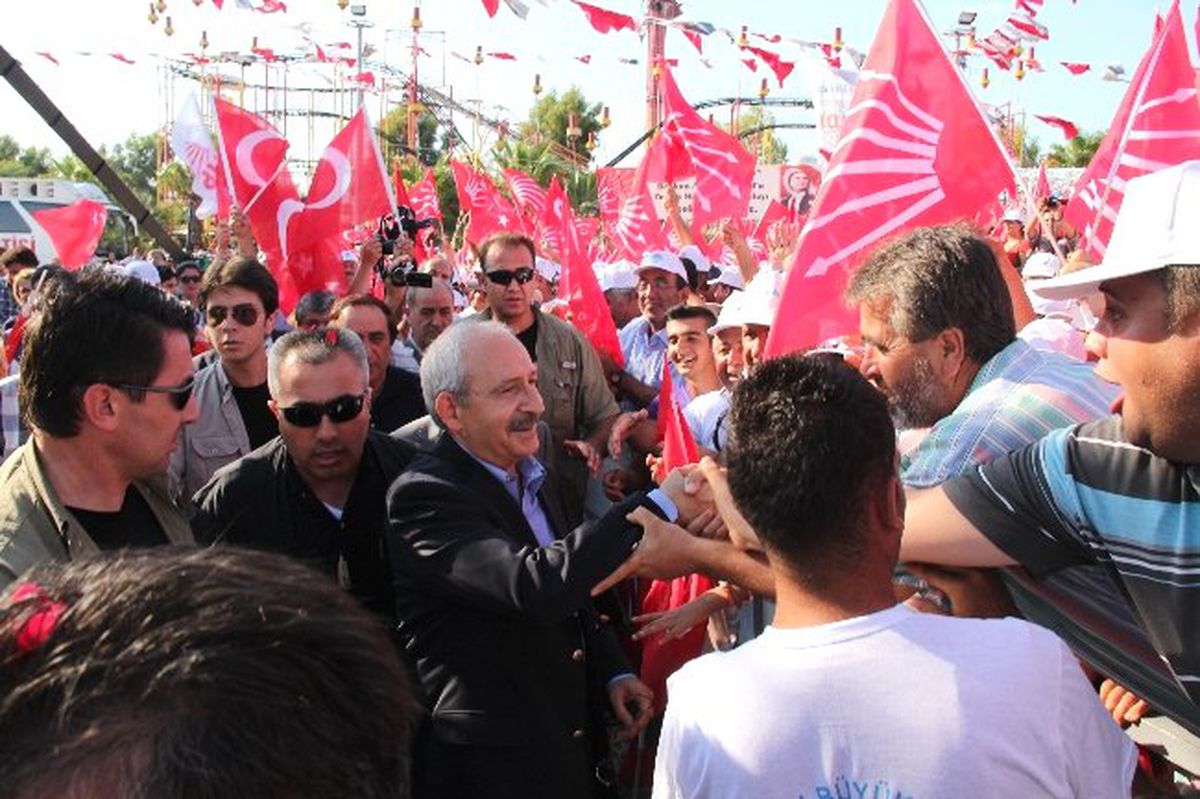 Kılıçdaroğlu, Mersin\'de Toplu Açılış ve Temel Atma Törenine Katıldı