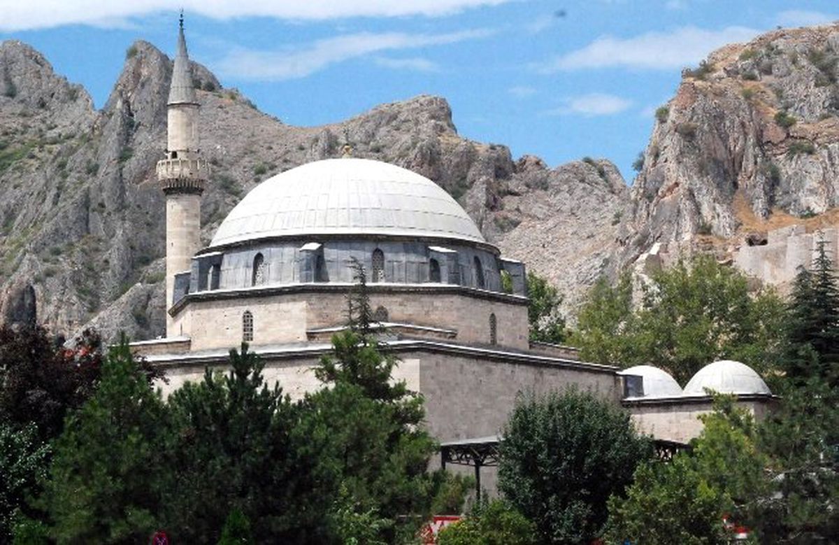 Merkezi Ezan Sistemi Arızası İftarı Geç Açtırdı