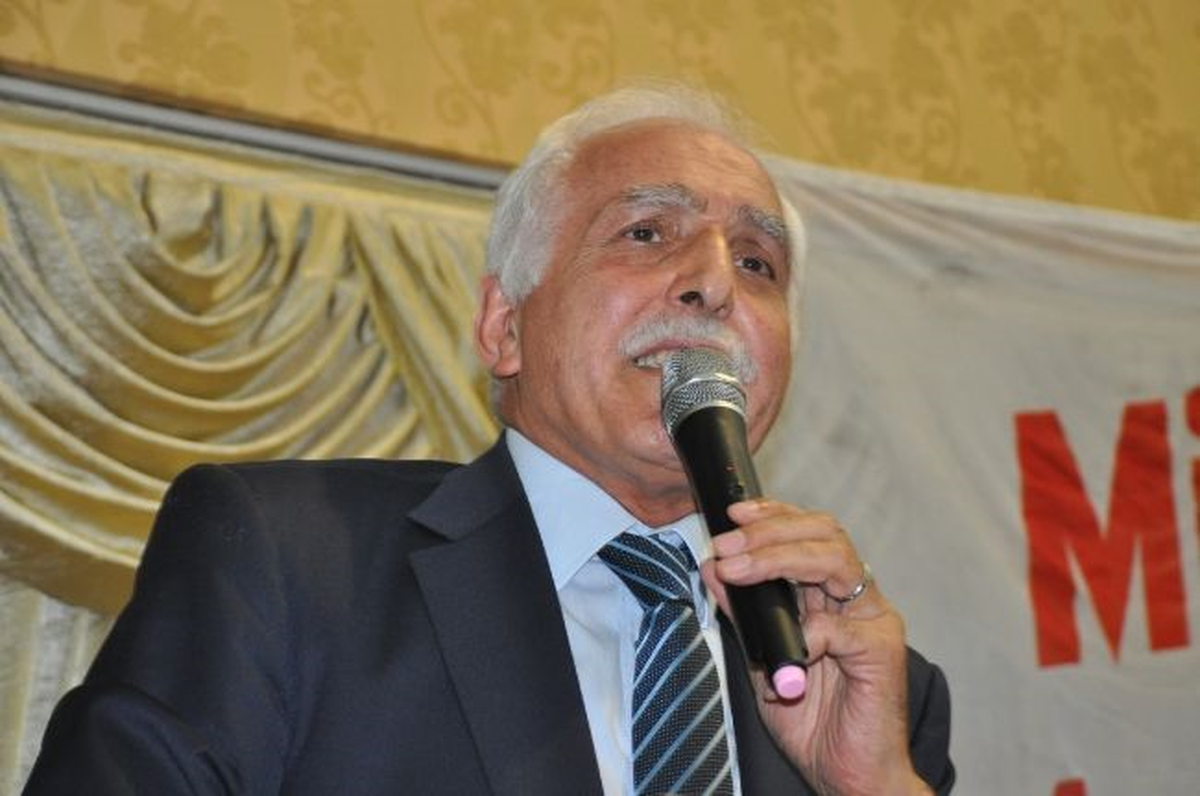 Mısır\'da Demokrasi Yanlılarına Ateş Açılması