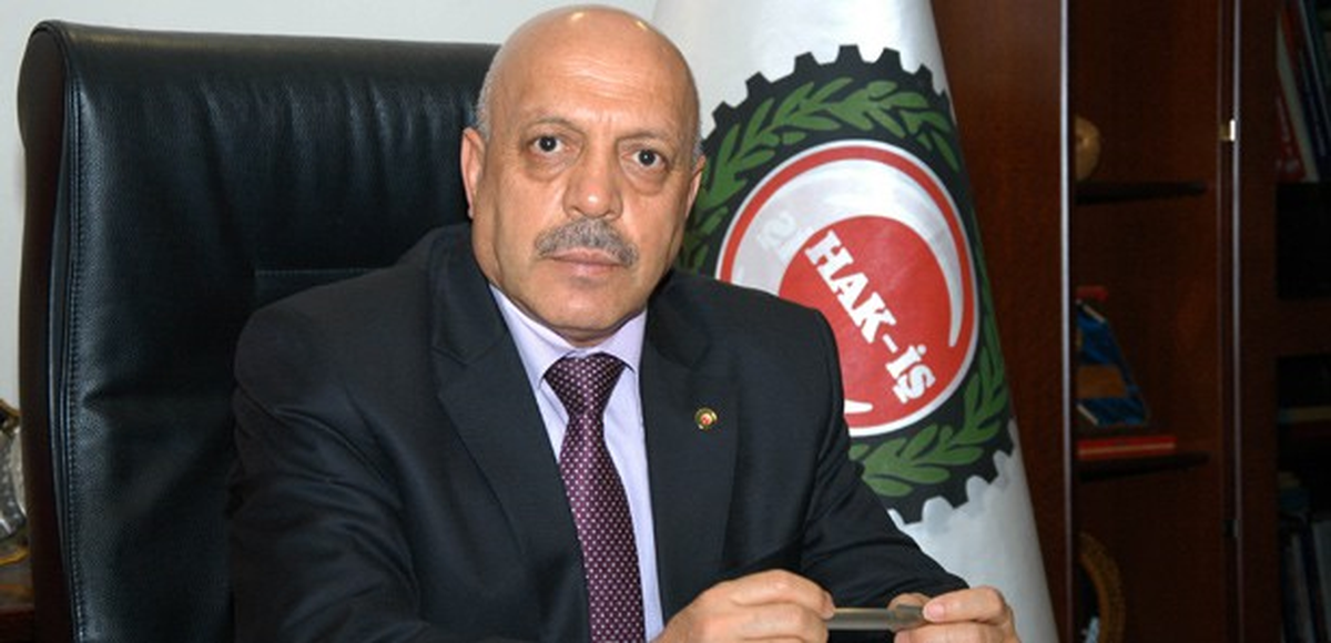 Mısır\'da Demokrasi Yanlılarına Ateş Açılması