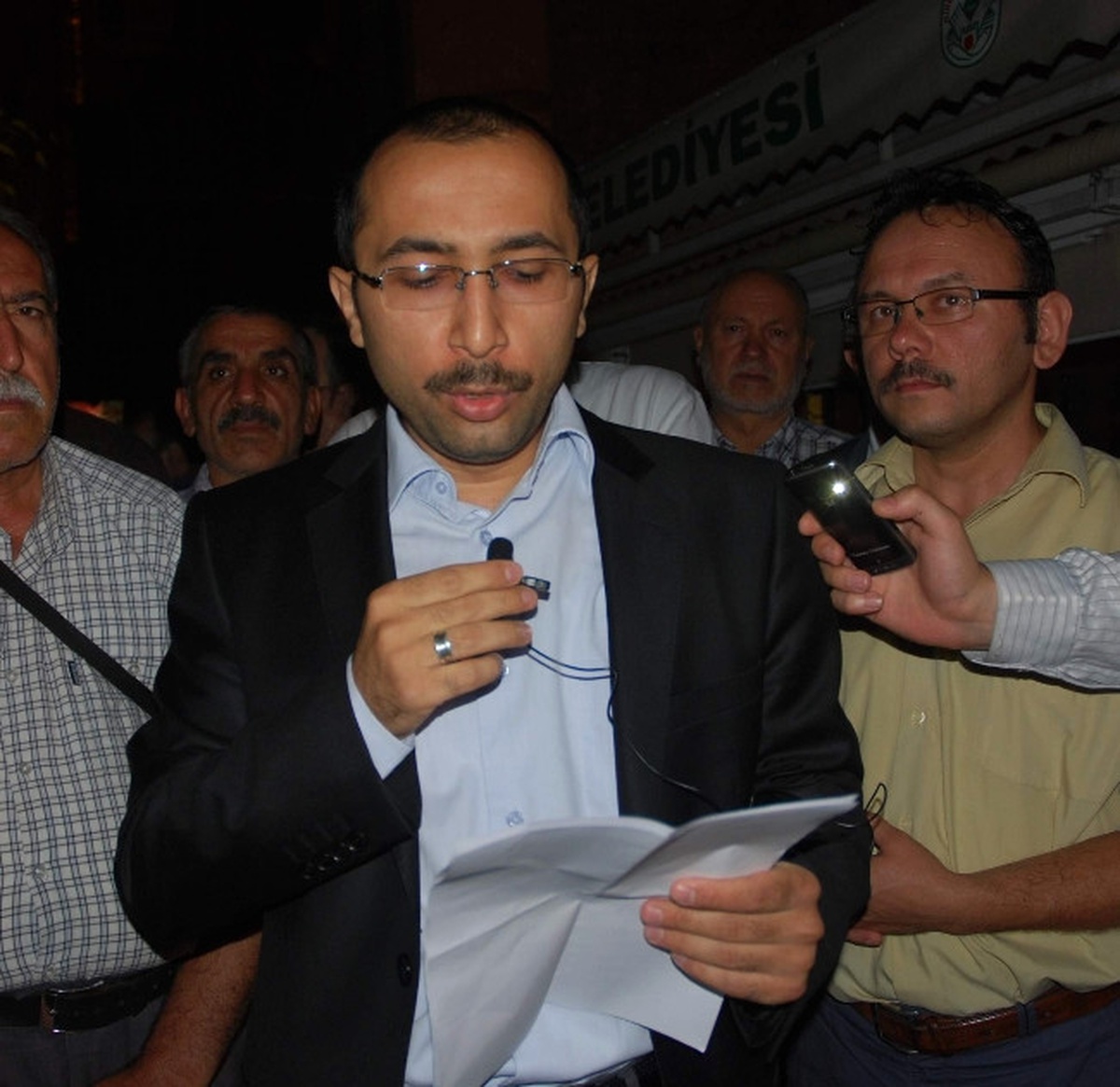 Mısır\'da Ölenler İçin Gıyabi Cenaze Namazı Kılındı