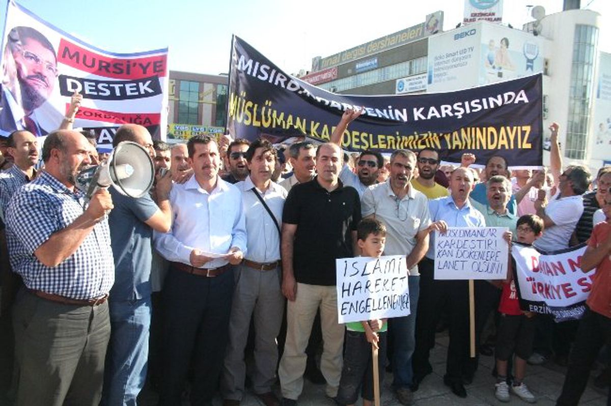 Mısır\'daki Katliam Erzincan\'da Protesto Edildi.