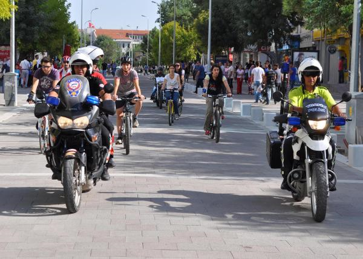 Pedallar, ODTÜ\'lü Meril İçin Çevrildi