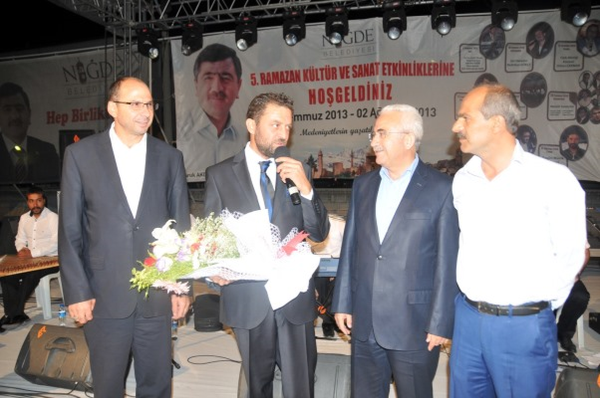 Ramazan Etkinliklerinde İlahi Şöleni
