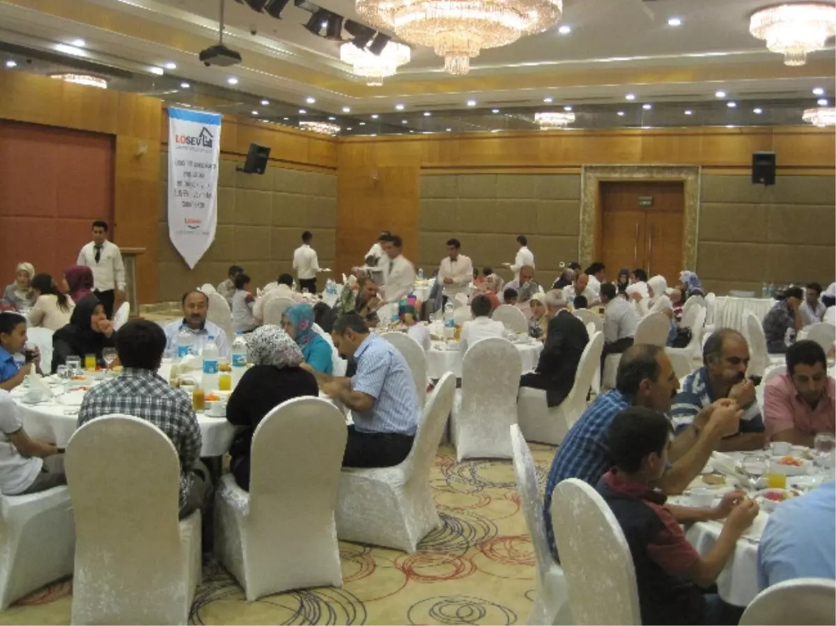 Rescate Otel Lösemili Çocukları Unutmadı