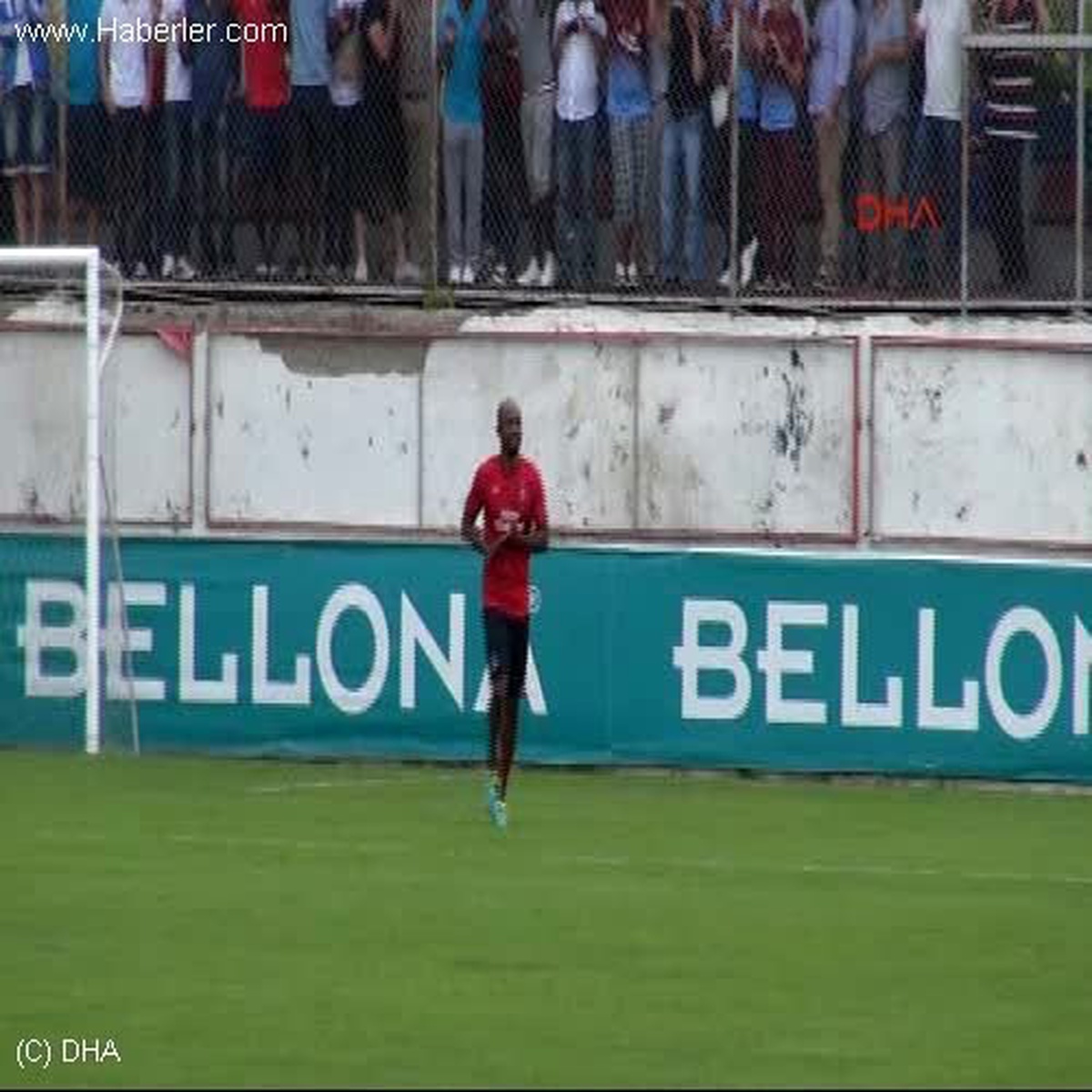 Trabzonspor\'da Malouda İlk Antrenmanına Çıktı