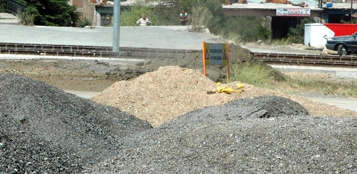 Tramvay Çalışmalarında Doğalgaz Borusu Patladı