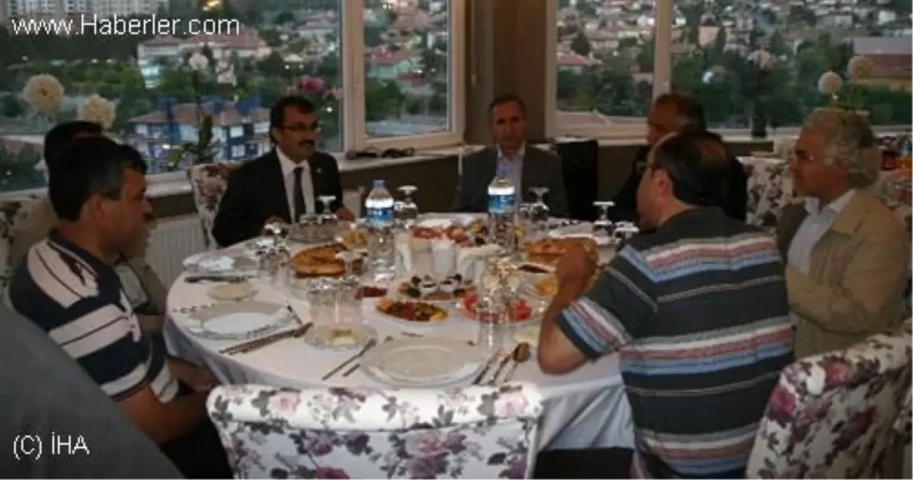 Yozgat Bozok Ünversitesi Basın Mensuplarına İftar Verdi