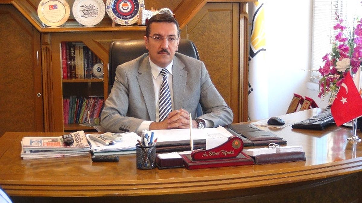 AK Parti İl Başkanı Tüfenkçi\'den Mısır\'daki Saldırılara Tepki
