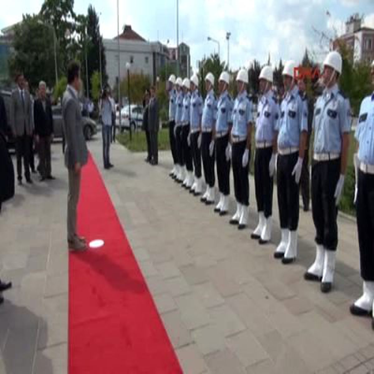 Bakan Suat Kılıç Düzce\'de 6 Bin Kişiyle Birlikte İftar Yaptı