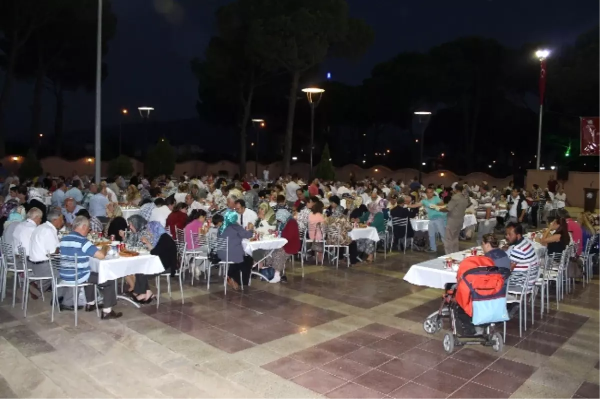 Kaymakam Okur Şehit ve Gazi Ailelerini İftarda Buluşturdu