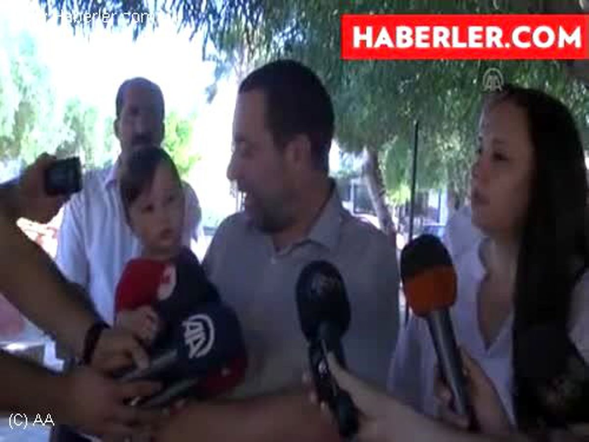 KKTC\'de erken genel seçim başladı