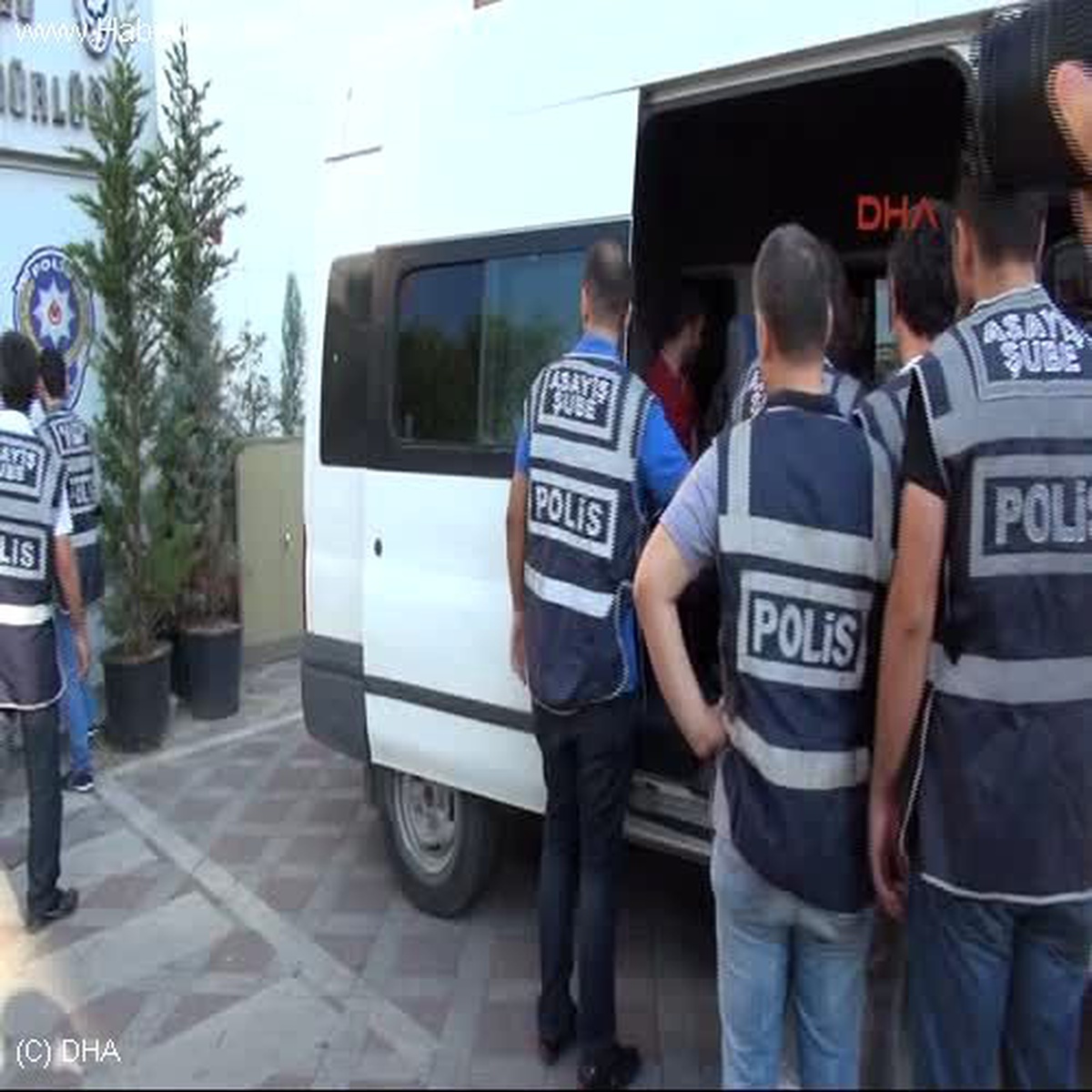 Lüks Otomobil Çalan Çeteye Darbe