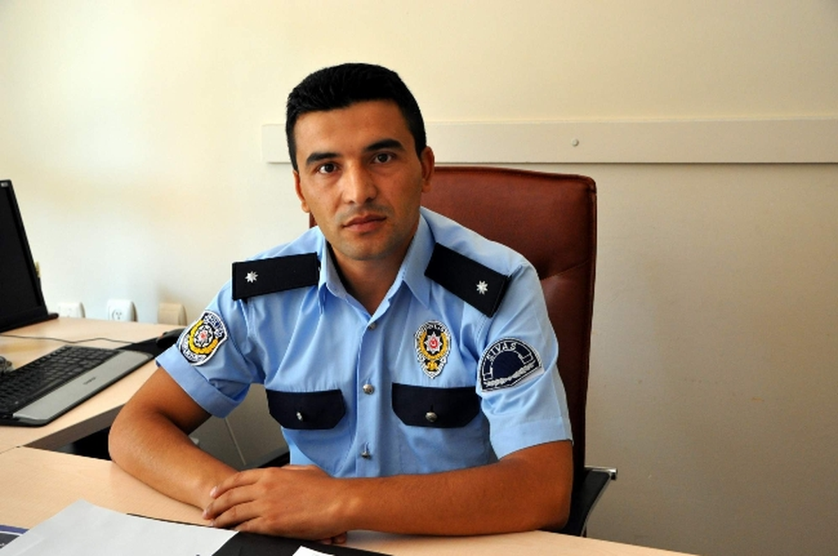 Suşehri Emniyeti\'nden Sahte Bilezik Operasyonu